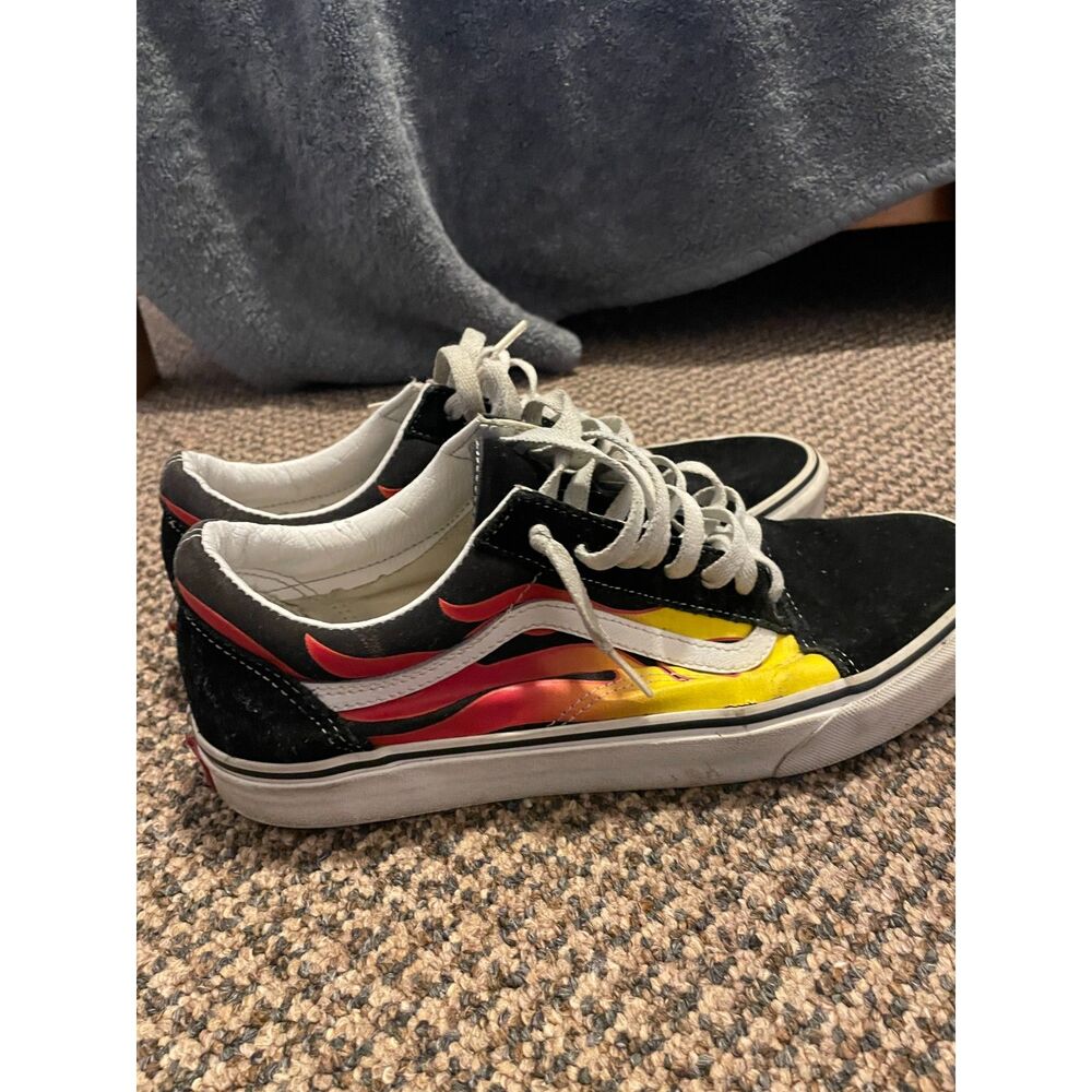🔥 VANS Old Skool Style Flames Colorway – Size 11